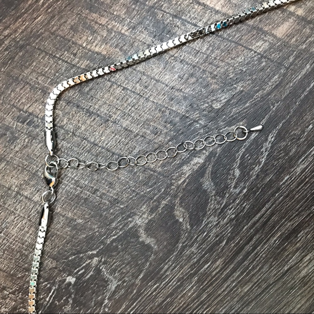 Silver toned multi stones pendant 31” necklace - Picture 5 of 7